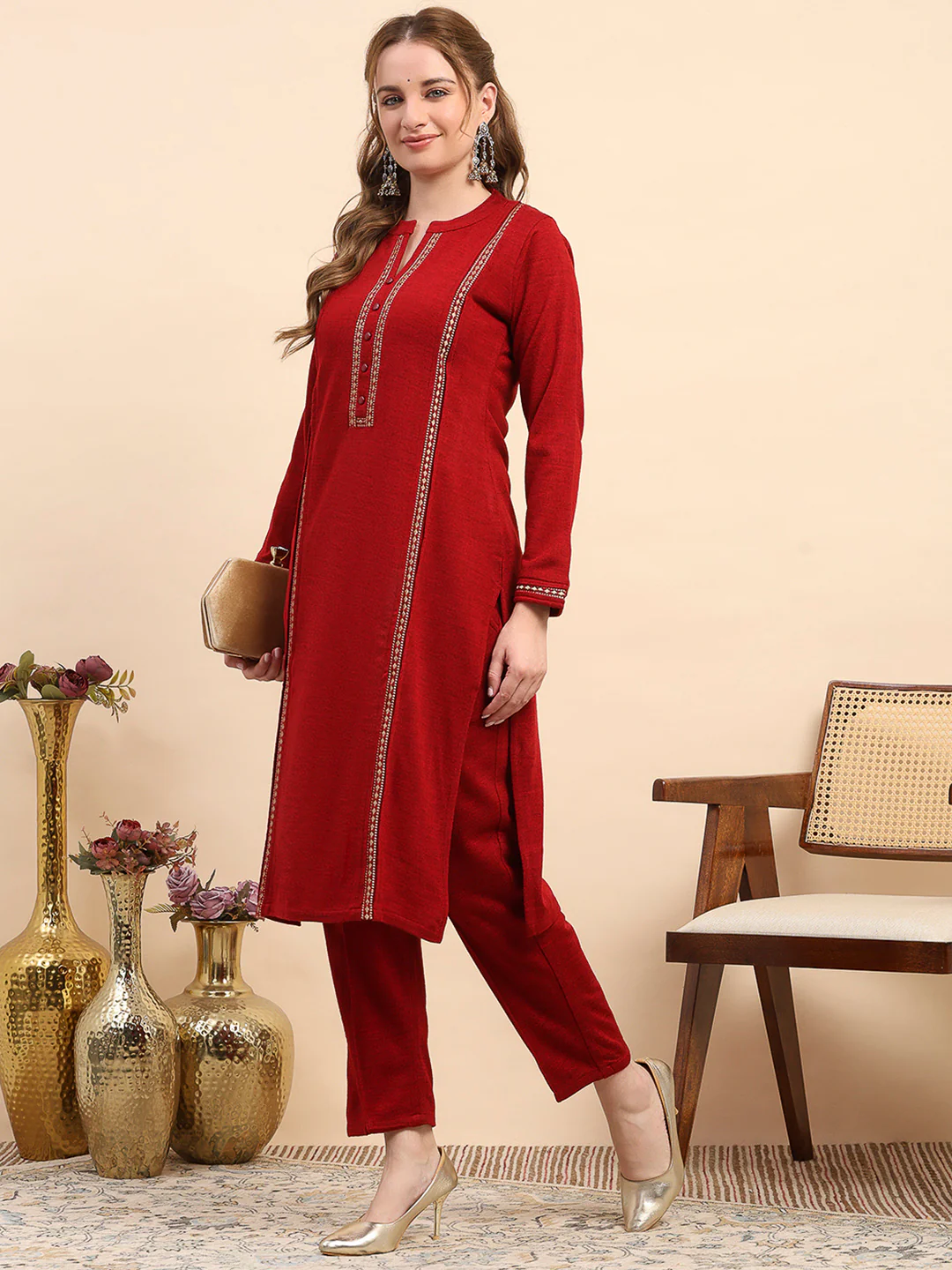 Women Maroon Printed Round Neck Full Sleeve Kurti Set for Winter - Image 2