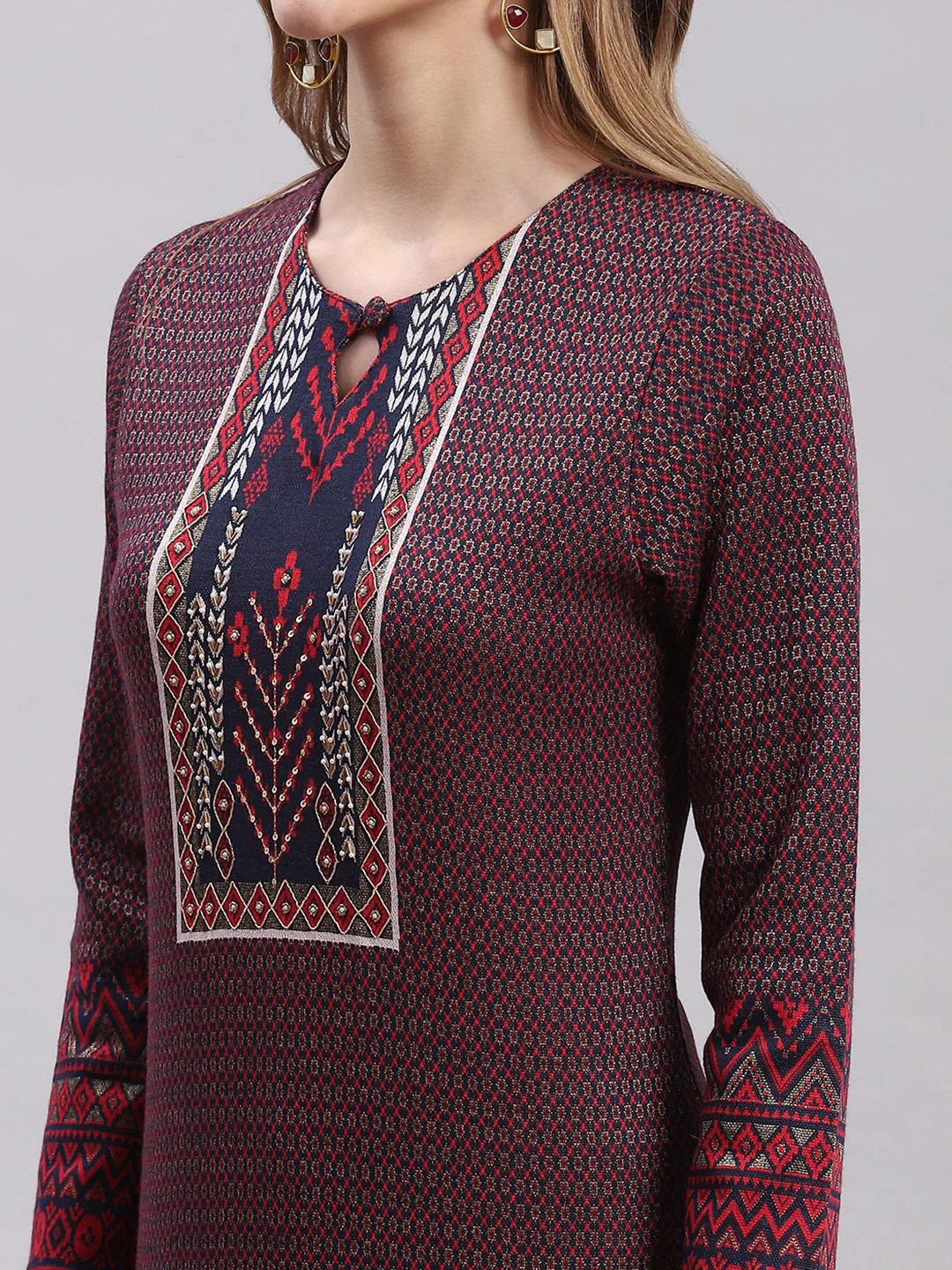 Women Maroon Printed Round Neck Full Sleeve Kurtis - Image 2