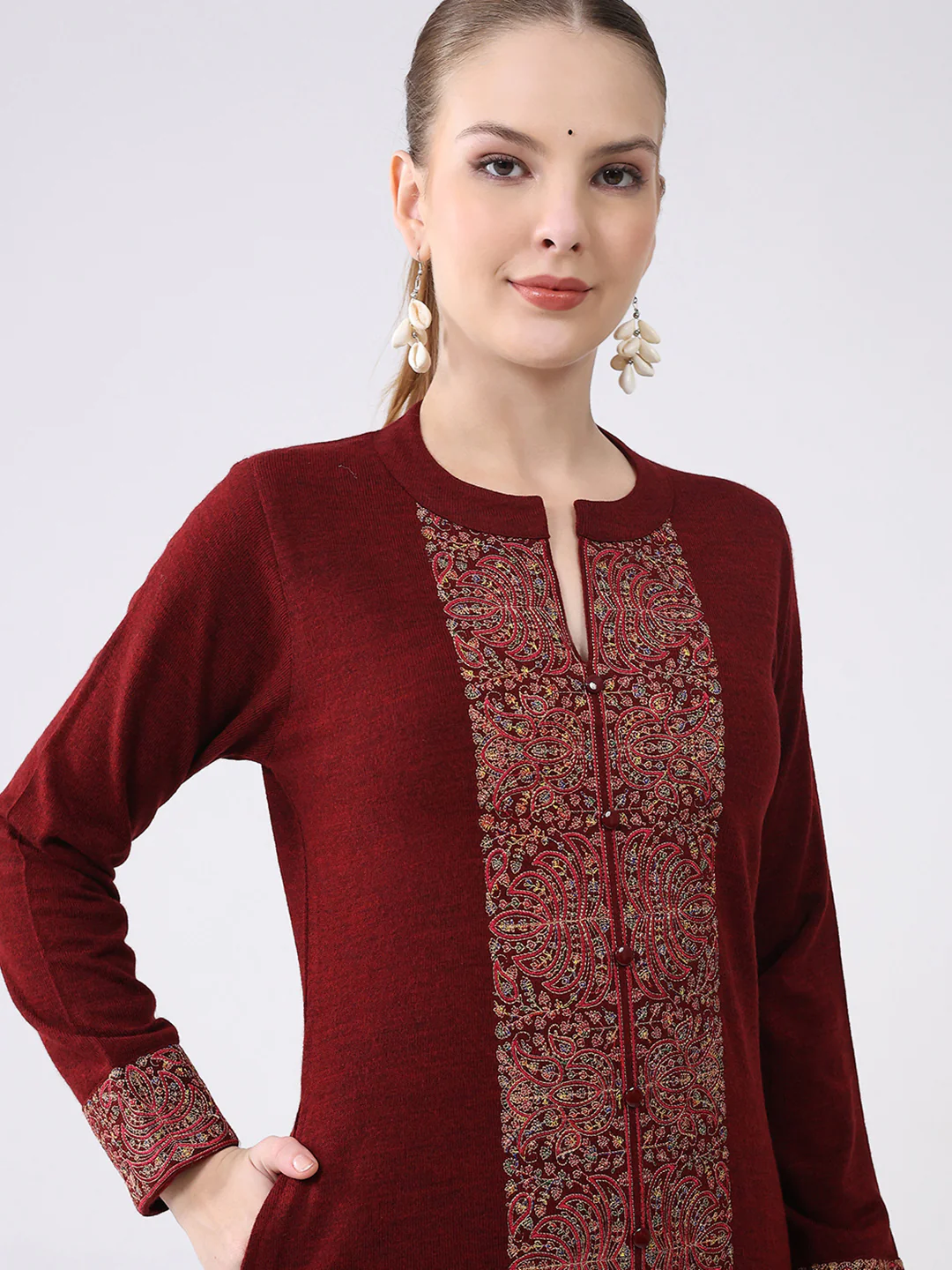 Women Maroon Printed Round Neck Full Sleeve Winter Kurti - Image 6
