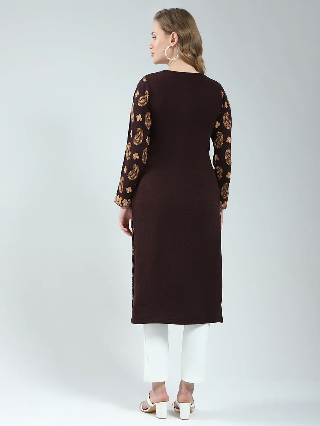 Women Maroon Printed V Neck Full Sleeve Winter Kurti - Image 5
