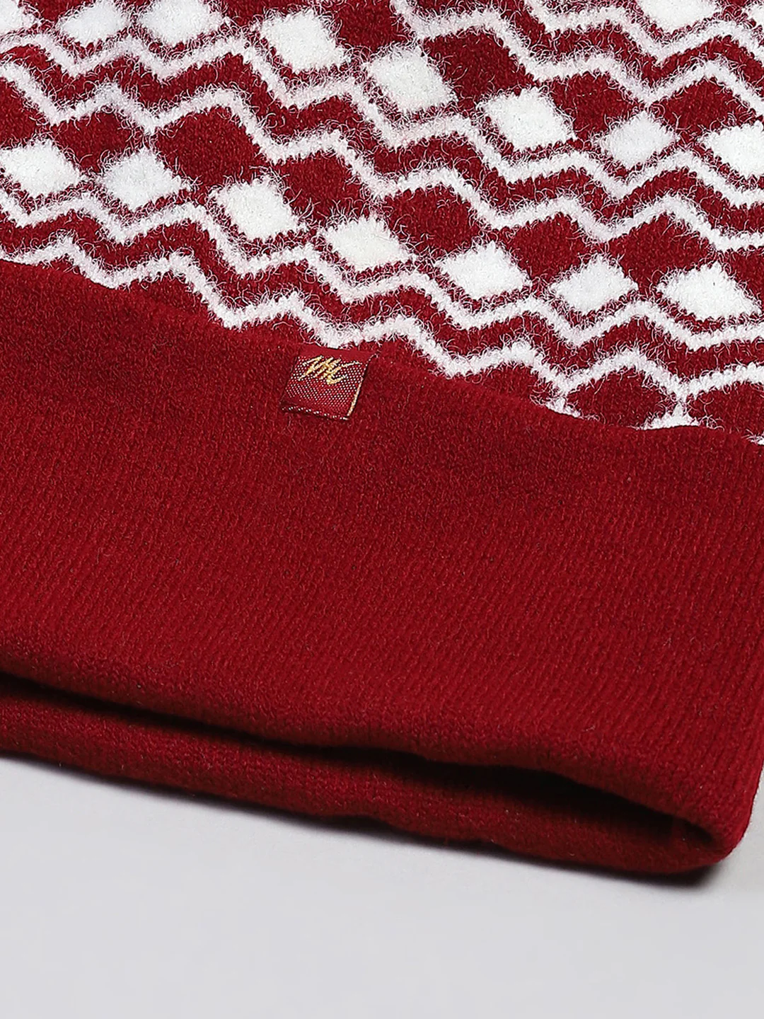 Women Maroon Self Design Cap - Image 7