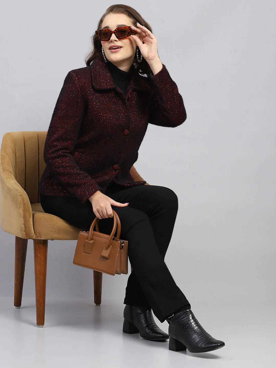 Women Maroon Self Design Collar Full Sleeve Coat - Image 2