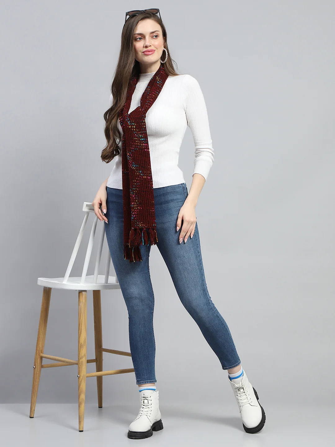 Women Maroon Self Design Muffler - Image 2