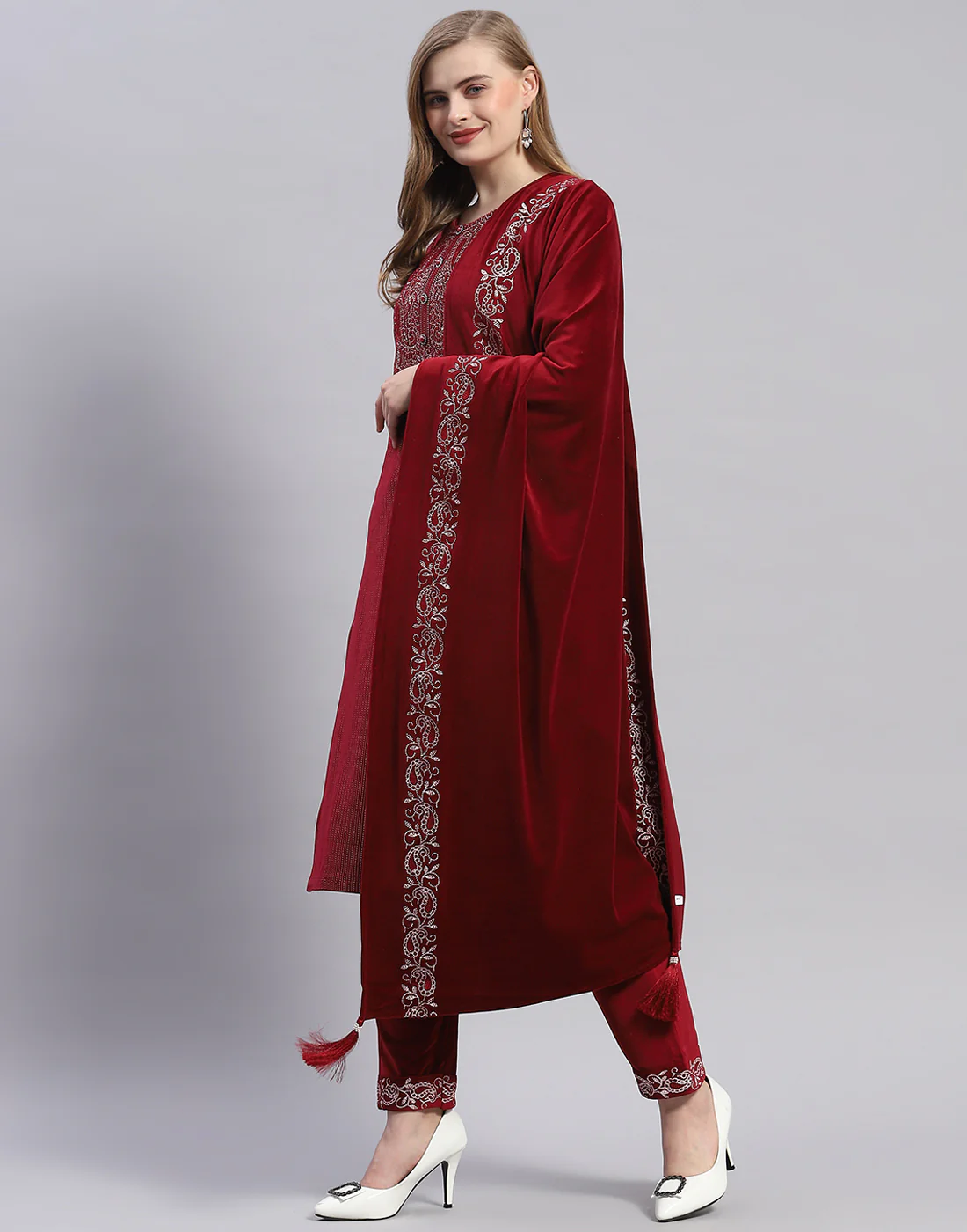 Women Maroon Self Design Round Neck Full Sleeve Kurti+Lower Set - Image 3
