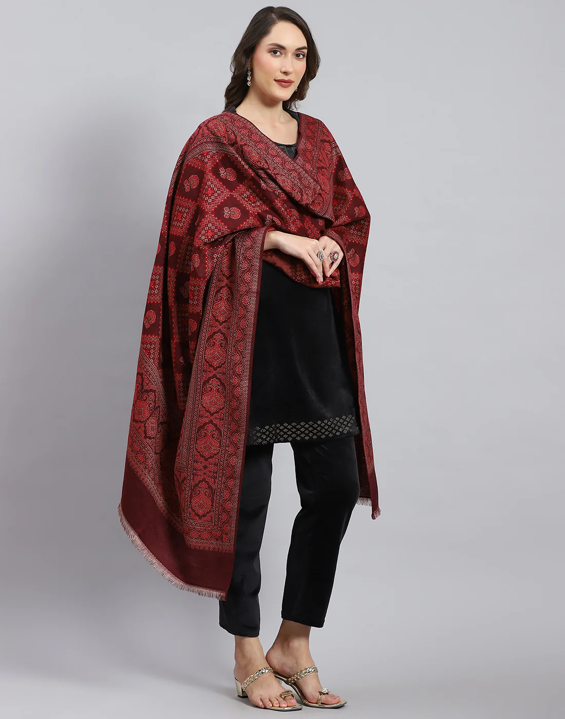 Women Maroon Self Design Shawl - Image 4