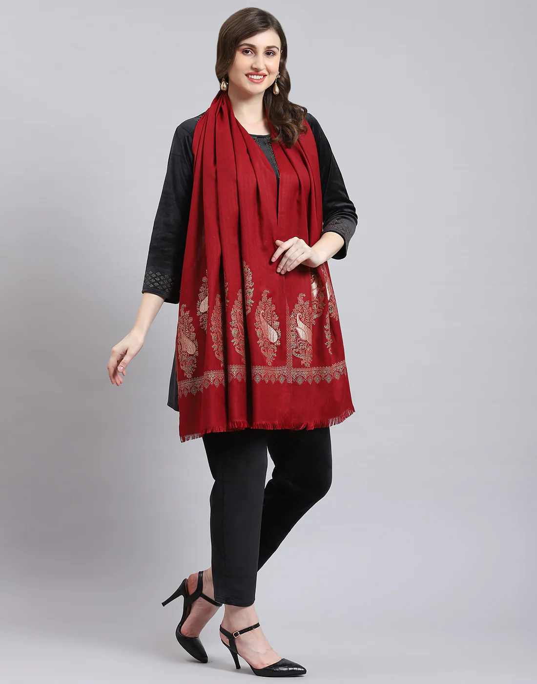 Women Maroon Self Design Stole - Image 4