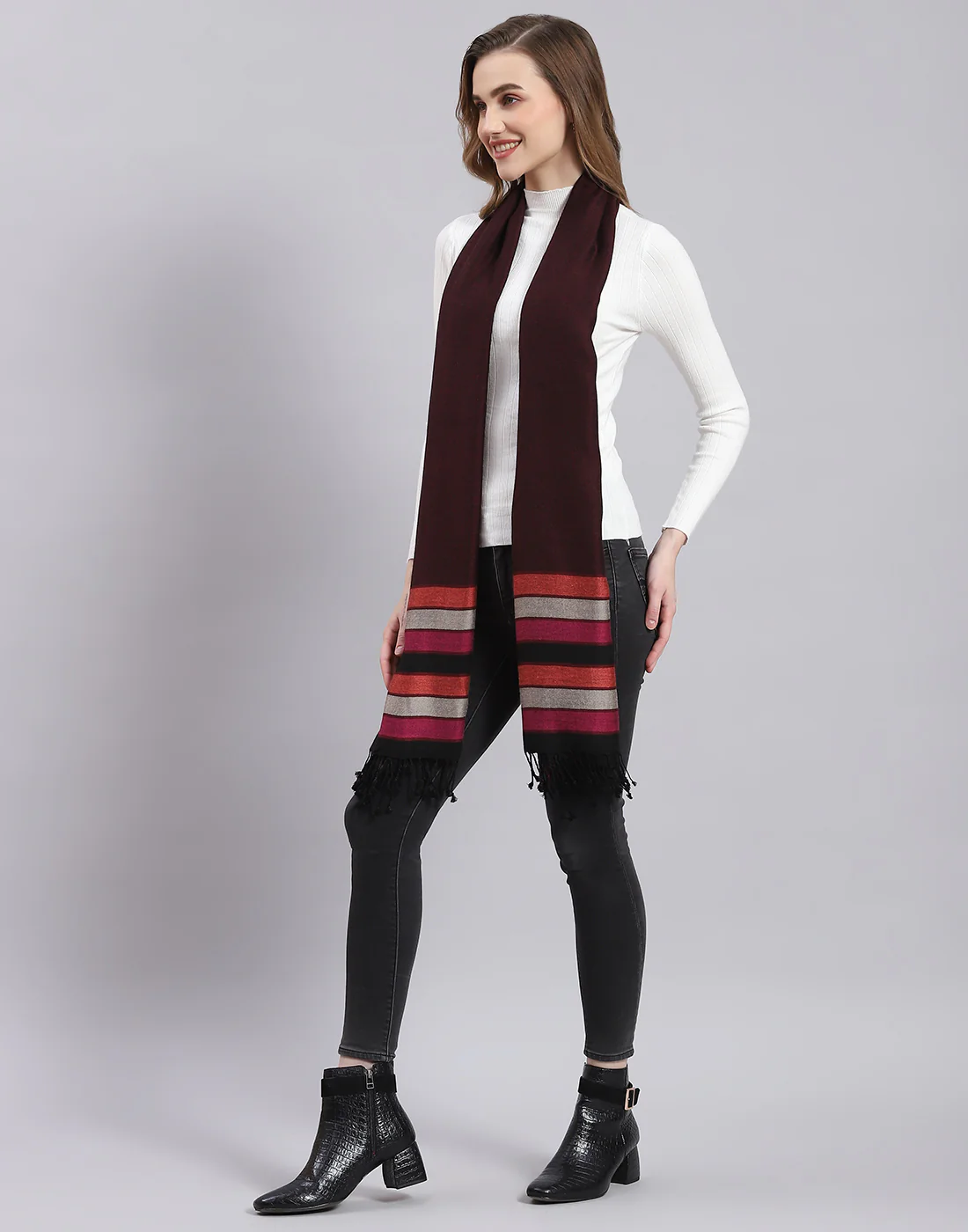 Women Maroon Self Design Stole - Image 4