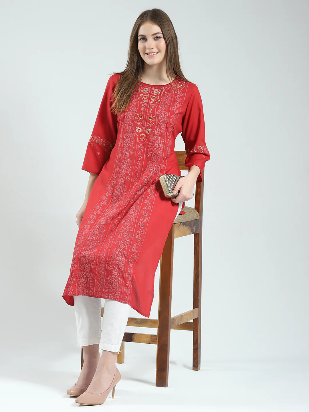 Women Maroon Self Design Round Neck 3/4th Sleeve Kurti - Image 2