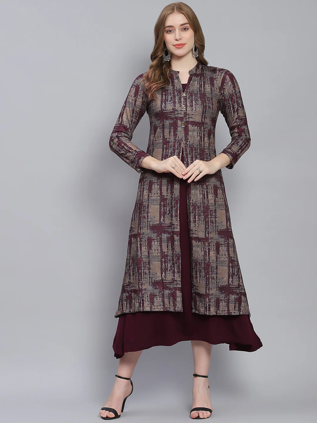 Women Maroon Self Design V Neck Full Sleeve Kurtis Set - Image 2
