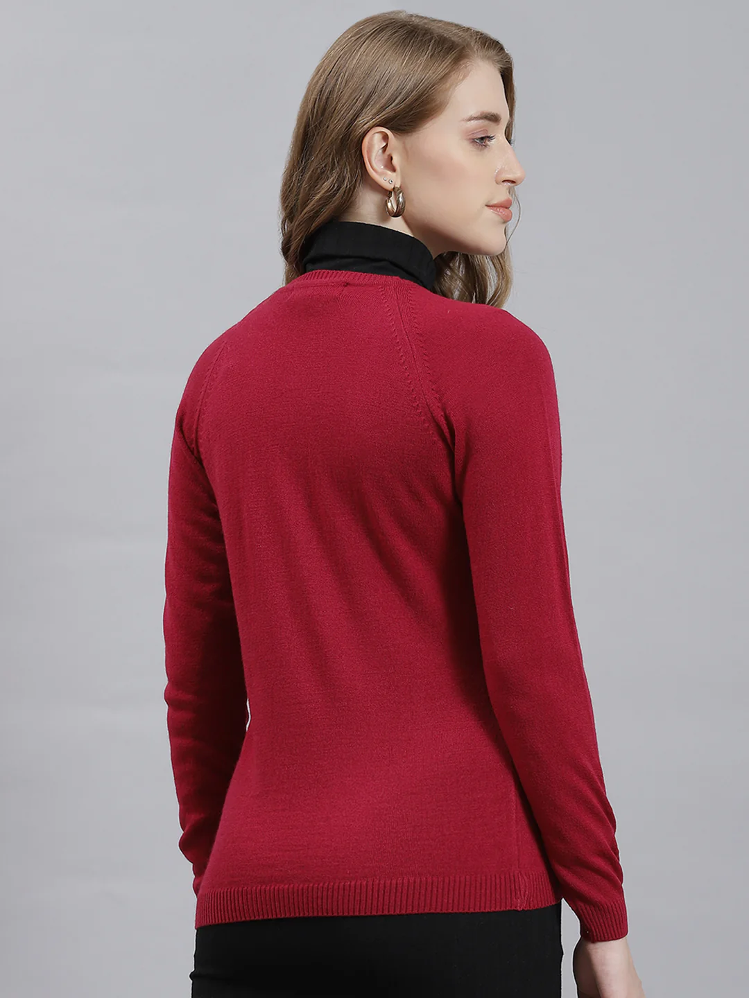 Women Maroon Solid Cardigan - Image 5
