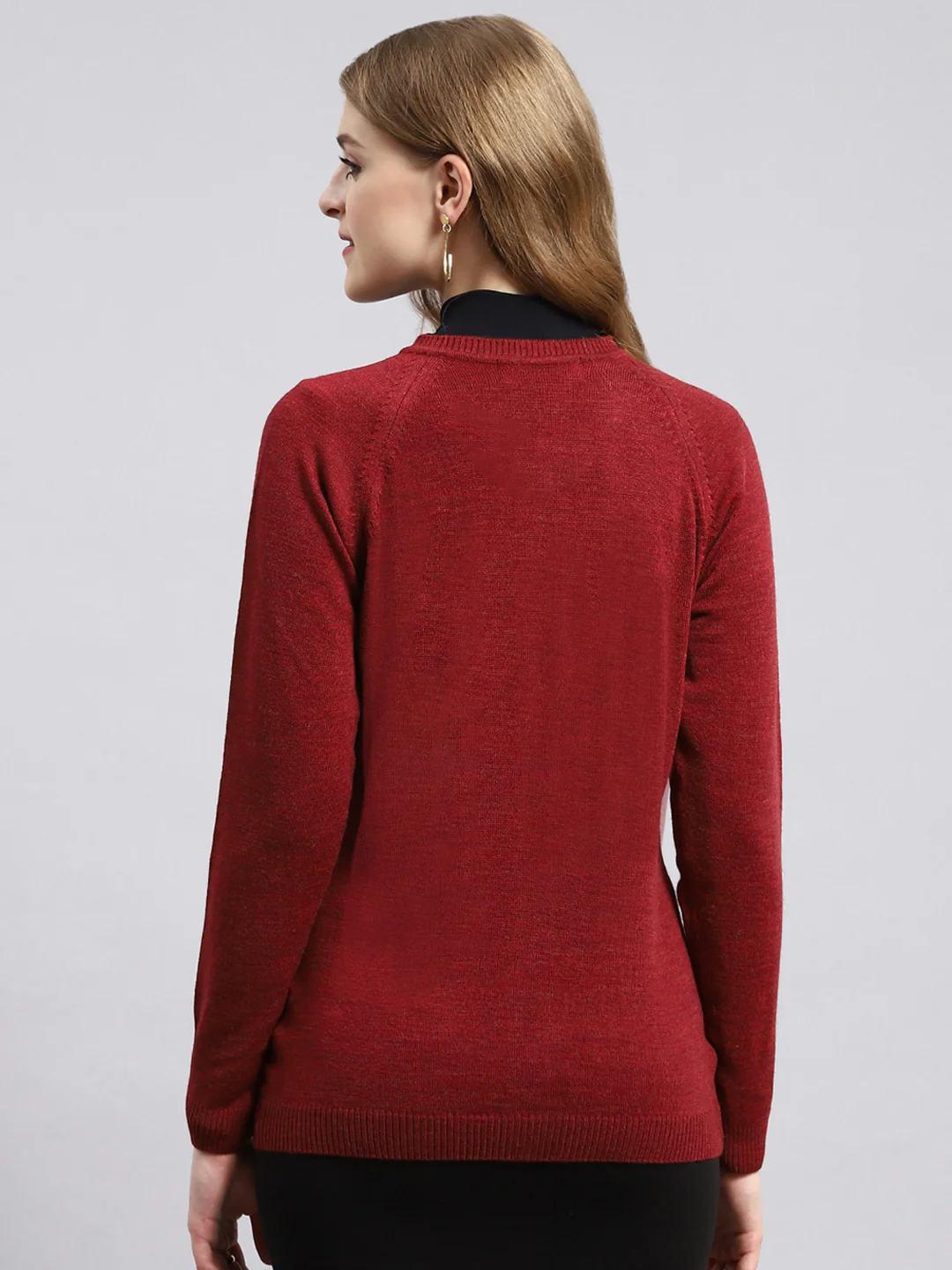 Women Maroon Solid Cardigan - Image 5