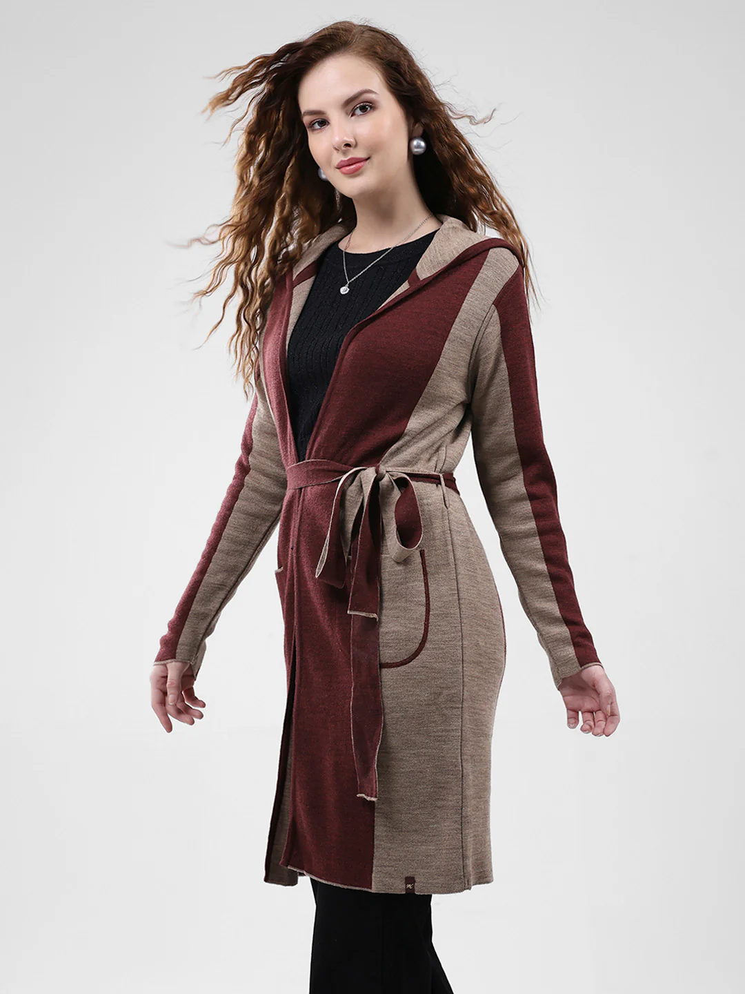 Women Maroon Solid Hooded Full Sleeve Cardigan - Image 3