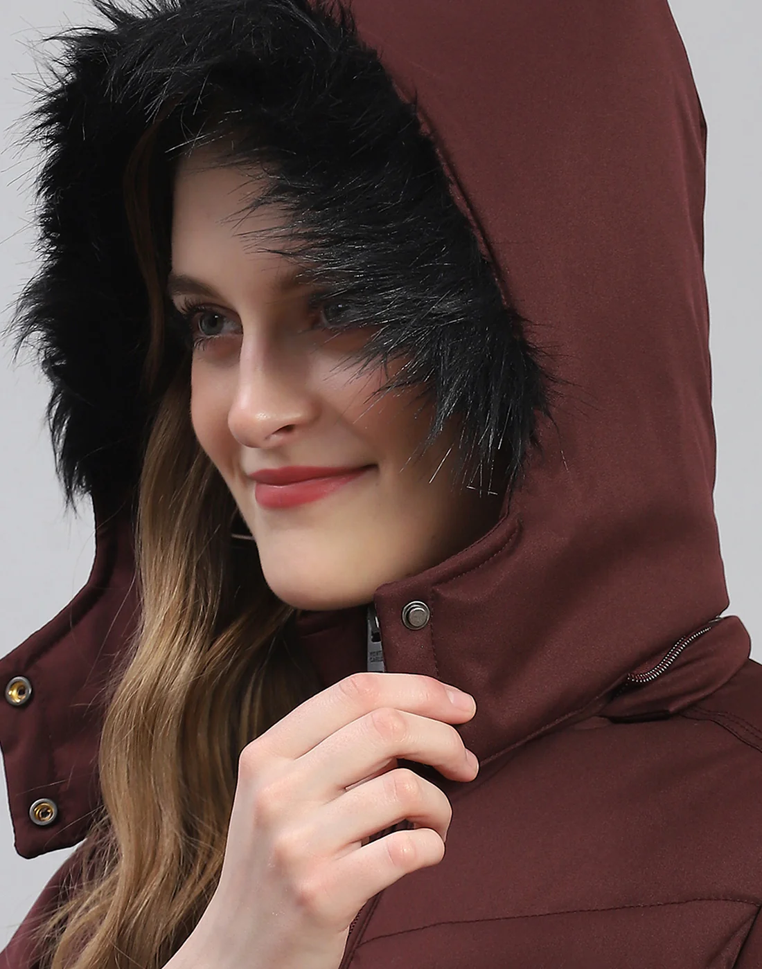 Women Maroon Solid Hooded Full Sleeve Jacket - Image 8