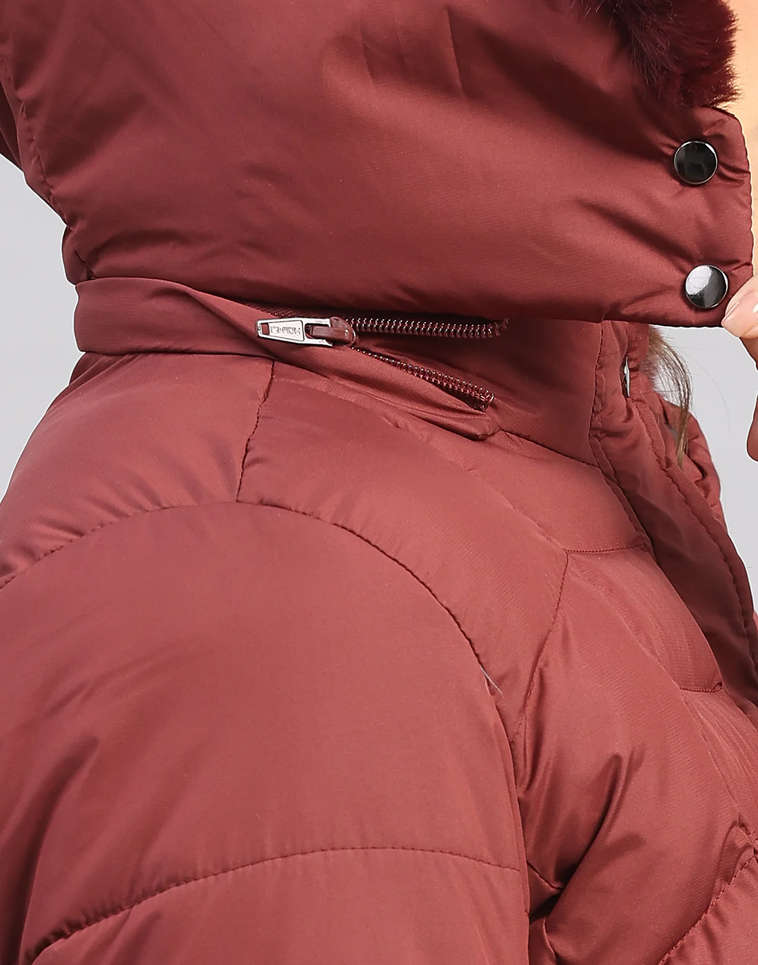 Women Maroon Solid Hooded Full Sleeve Jacket - Image 8