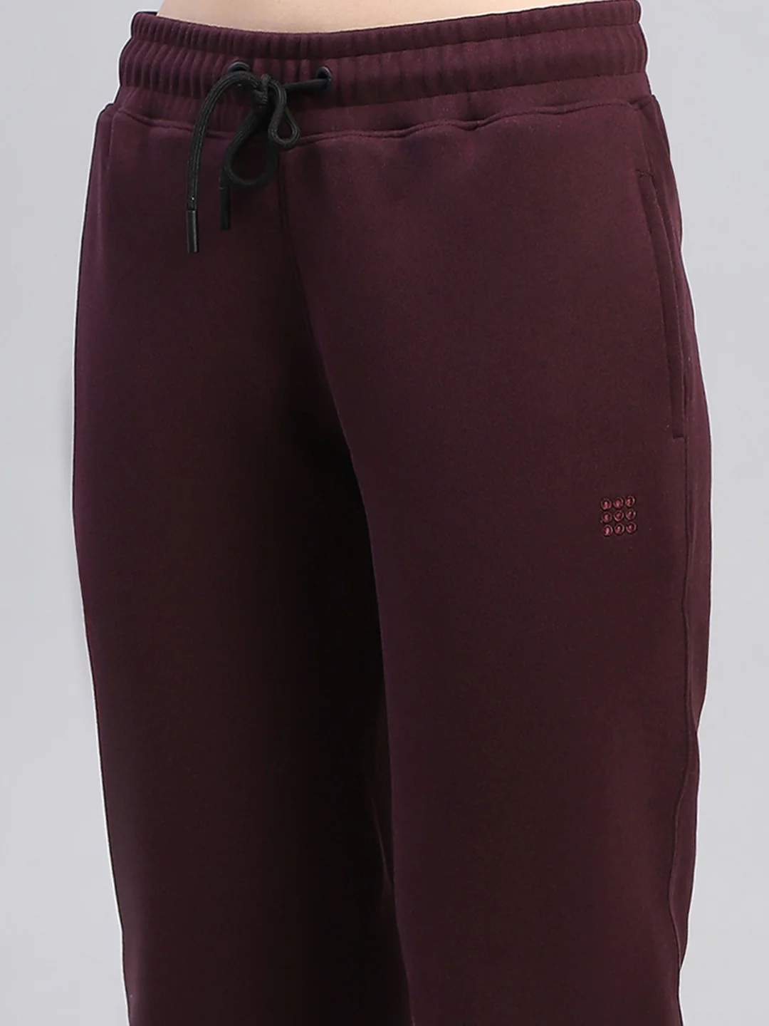 Rock.it Women Maroon Solid Hooded Full Sleeve Tracksuit - Image 9