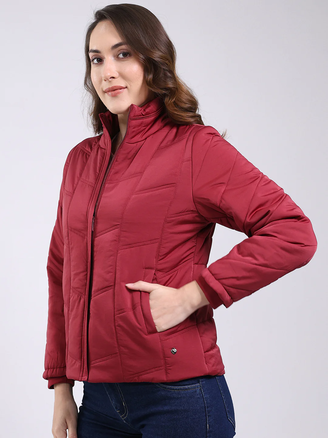 Women Maroon Solid Mock Neck Full Sleeve Jacket - Image 3