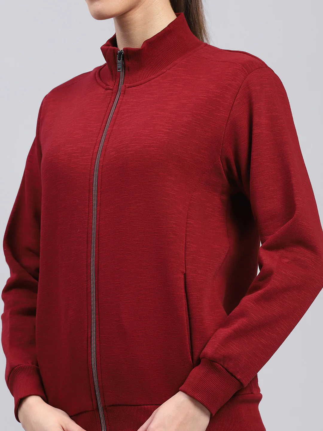 Women Maroon Solid Mock Neck Full Sleeve Sweatshirt - Image 6