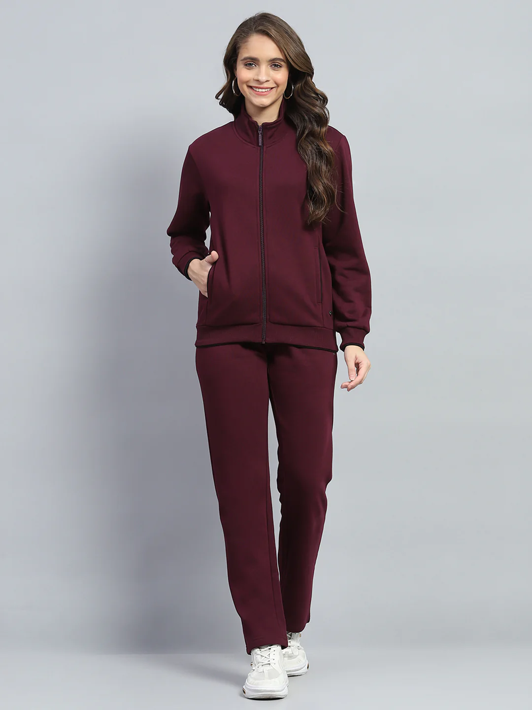 Women Maroon Solid Mock Neck Full Sleeve Winter Tracksuit - Image 2