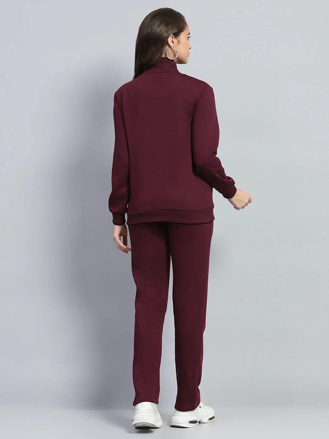 Women Maroon Solid Mock Neck Full Sleeve Winter Tracksuit - Image 5
