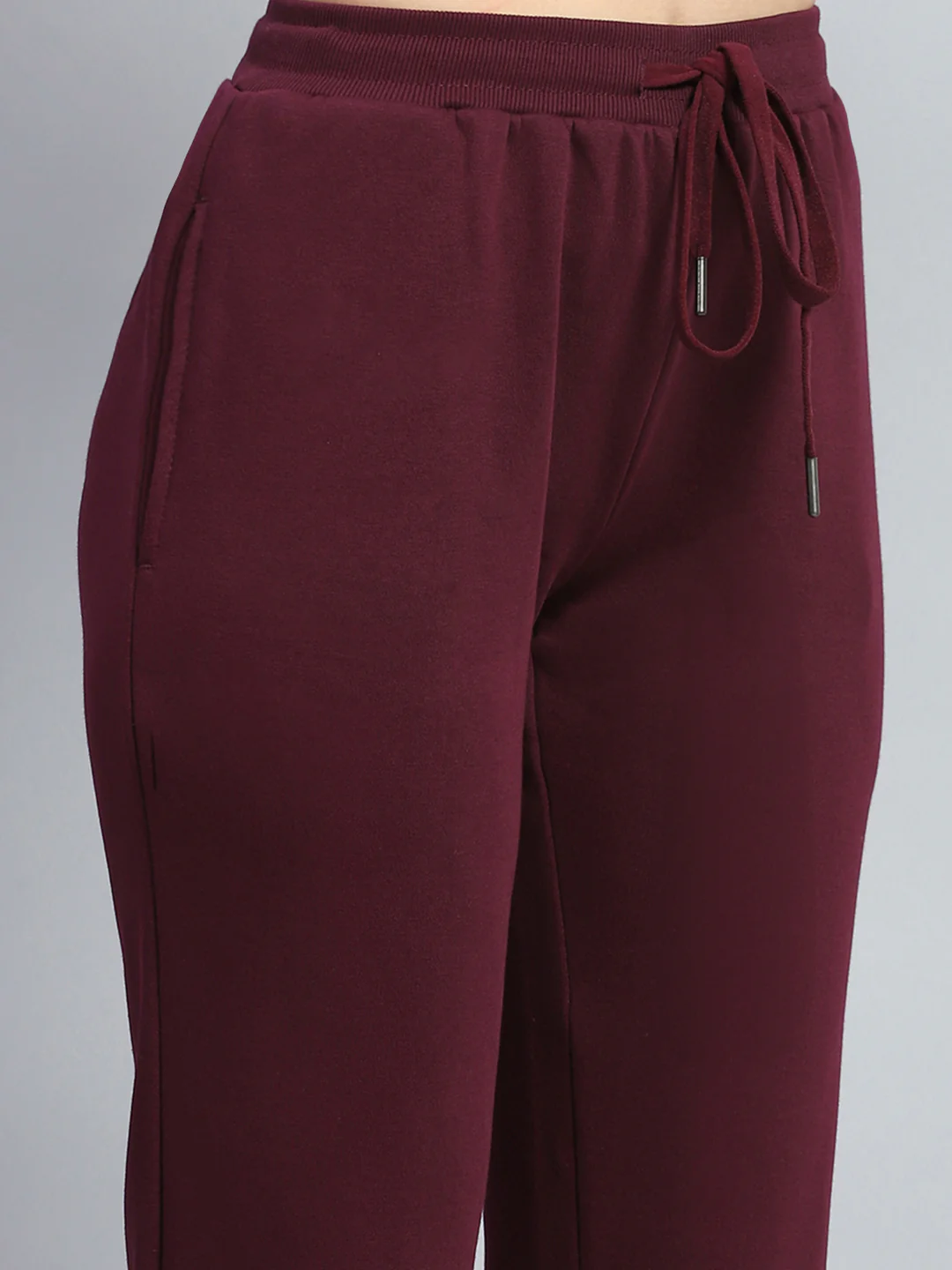 Women Maroon Solid Mock Neck Full Sleeve Winter Tracksuit - Image 8