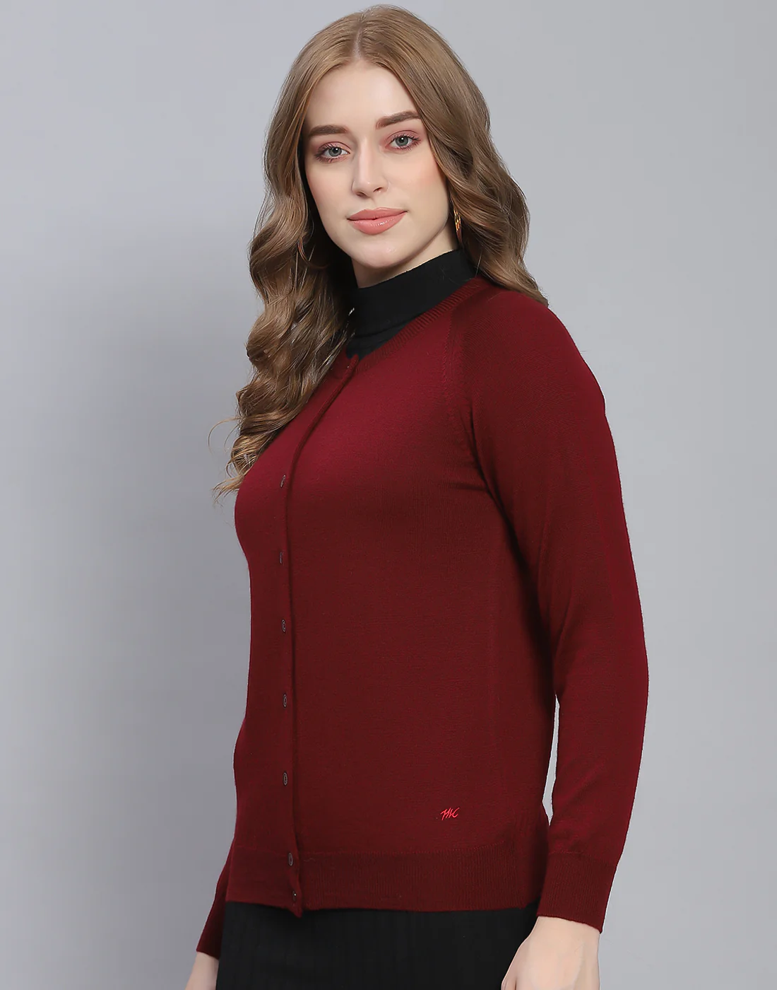 Women Maroon Solid Round Neck Full Sleeve Cardigan - Image 3