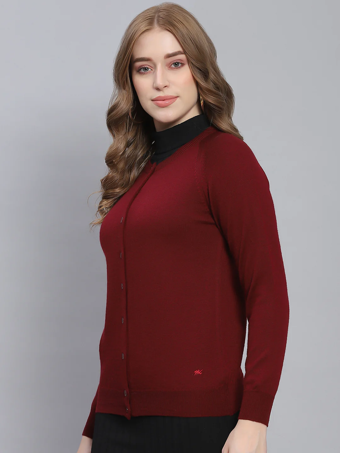 Women Maroon Solid Round Neck Full Sleeve Cardigans - Image 3
