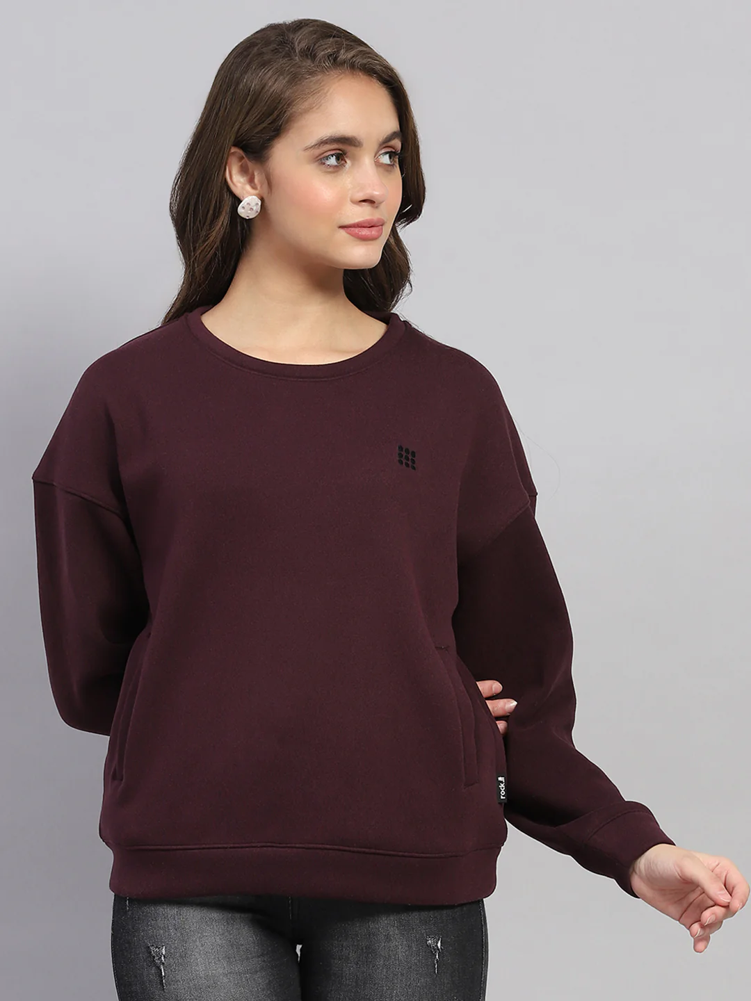 Rock.it Women Maroon Solid Round Neck Full Sleeve Sweatshirt - Image 2