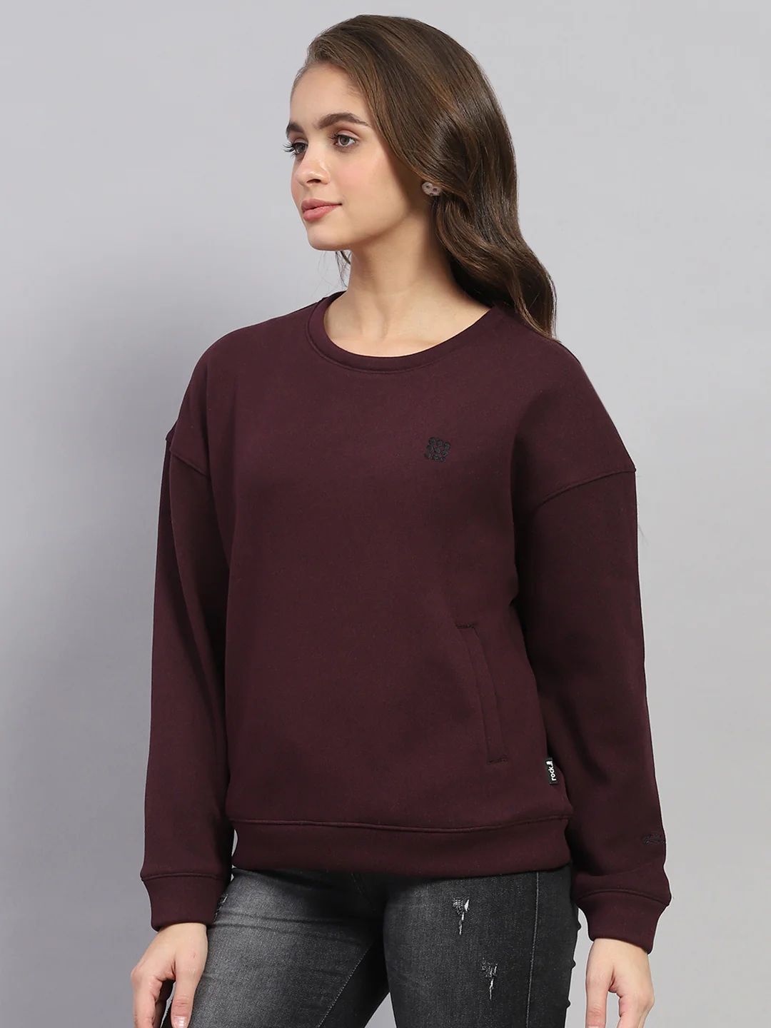 Rock.it Women Maroon Solid Round Neck Full Sleeve Sweatshirt - Image 3