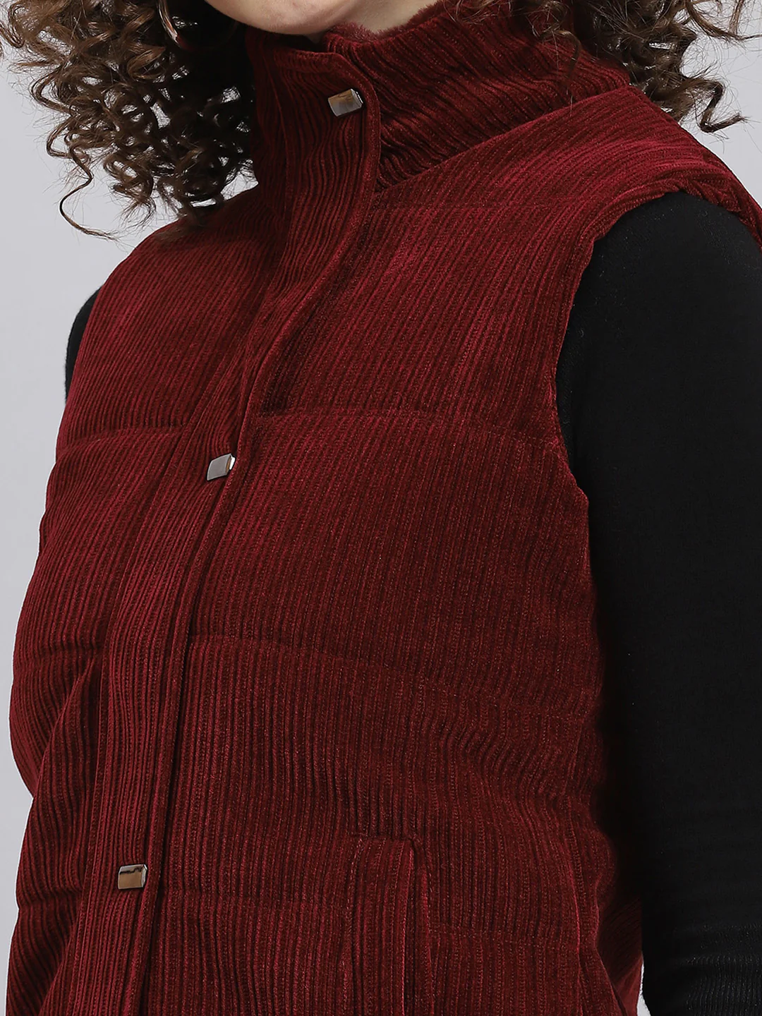 Women Maroon Solid Stand Collar Sleeveless Jacket - Image 7