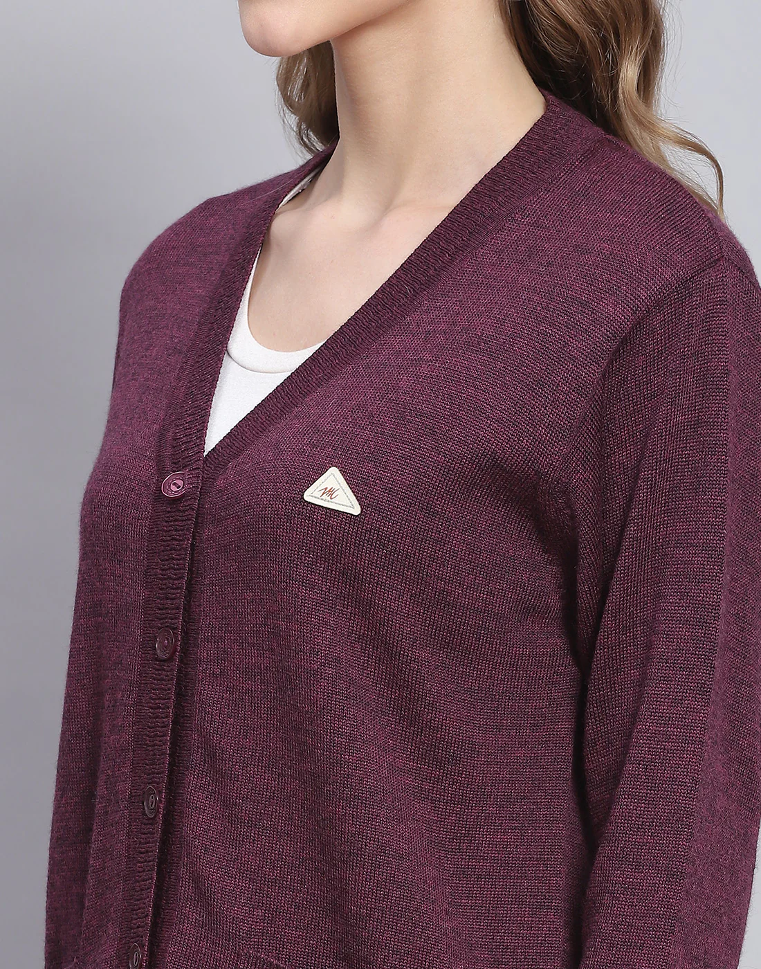 Women Maroon Solid V Neck Full Sleeve Cardigan - Image 6