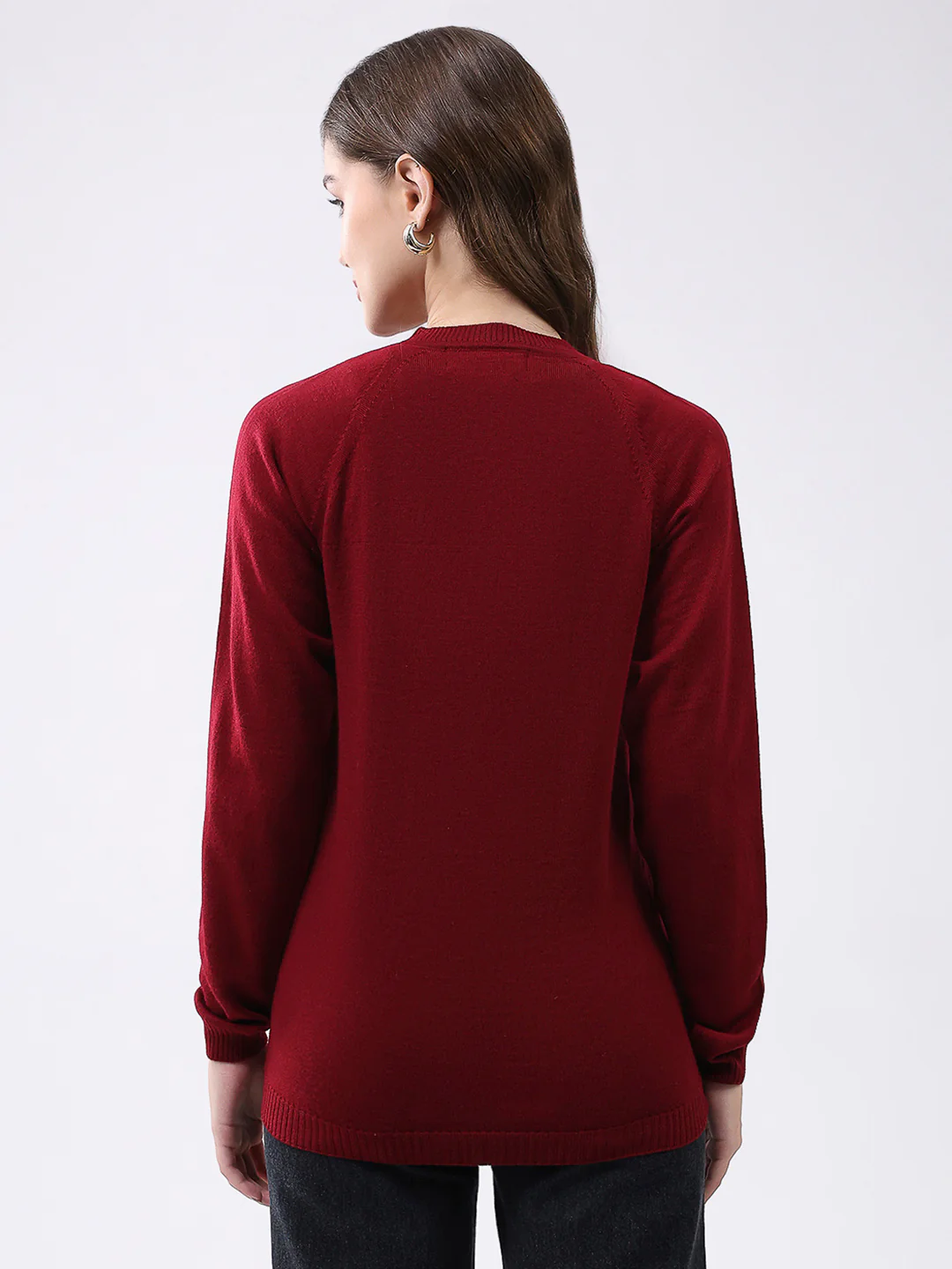 Women Maroon Solid V Neck Full Sleeve Cardigan - Image 5