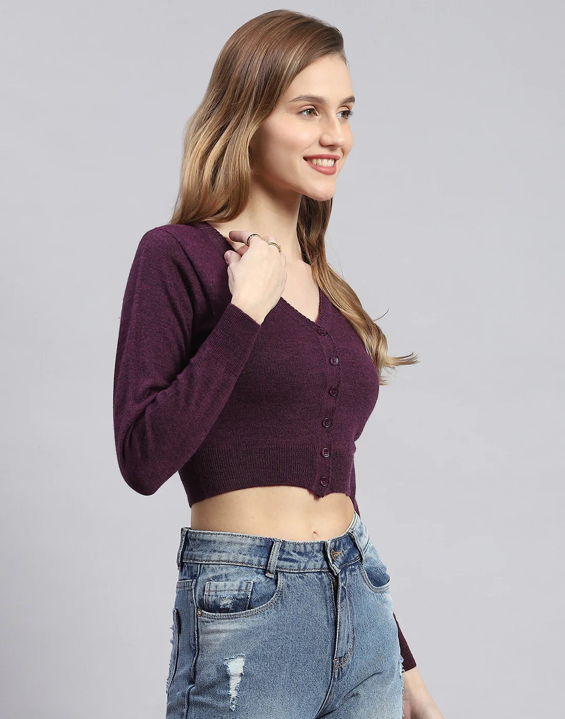 Women Maroon Solid V Neck Full Sleeve Sweater - Image 4
