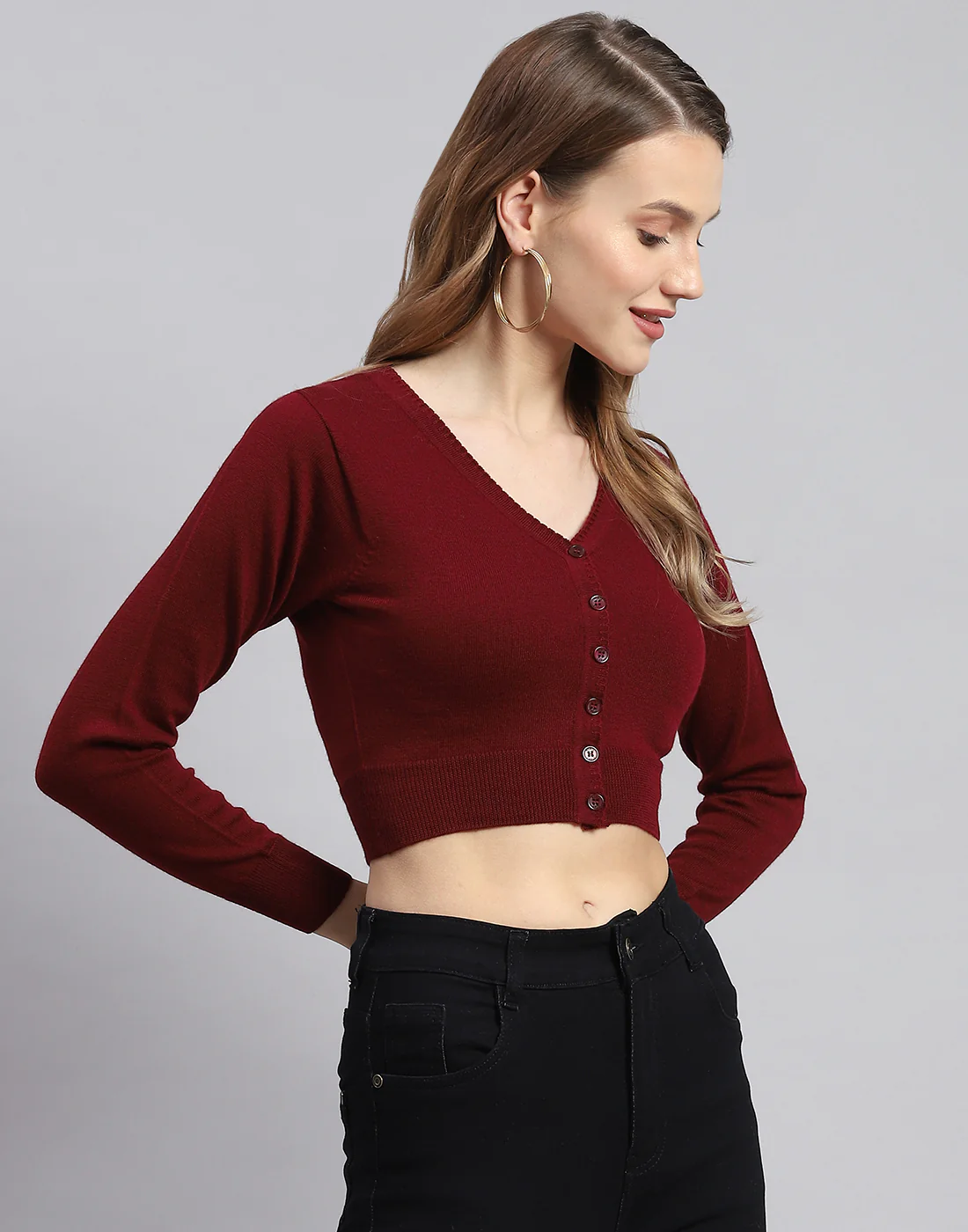 Women Maroon Solid V Neck Full Sleeve Sweater - Image 4