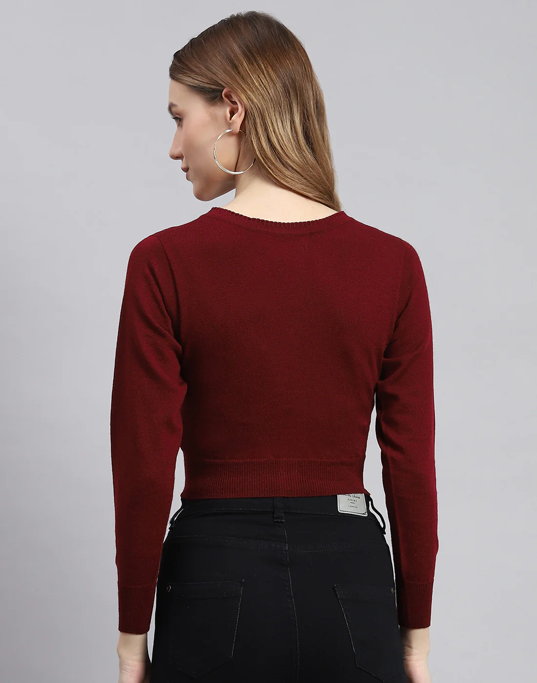 Women Maroon Solid V Neck Full Sleeve Sweater - Image 5