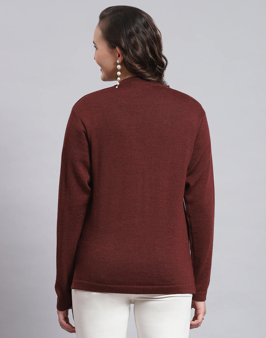 Women Maroon Solid V Neck Full Sleeve Sweater - Image 5