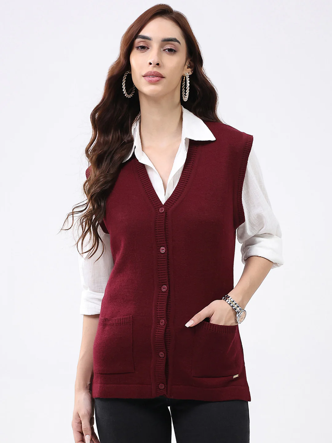 Women Maroon Solid V Neck Sleeveless Cardigan
