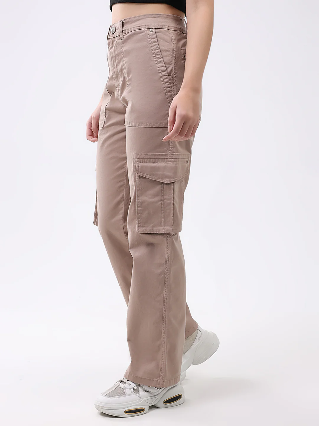 Women Mauve Solid Straight Fit Trouser - Image 3