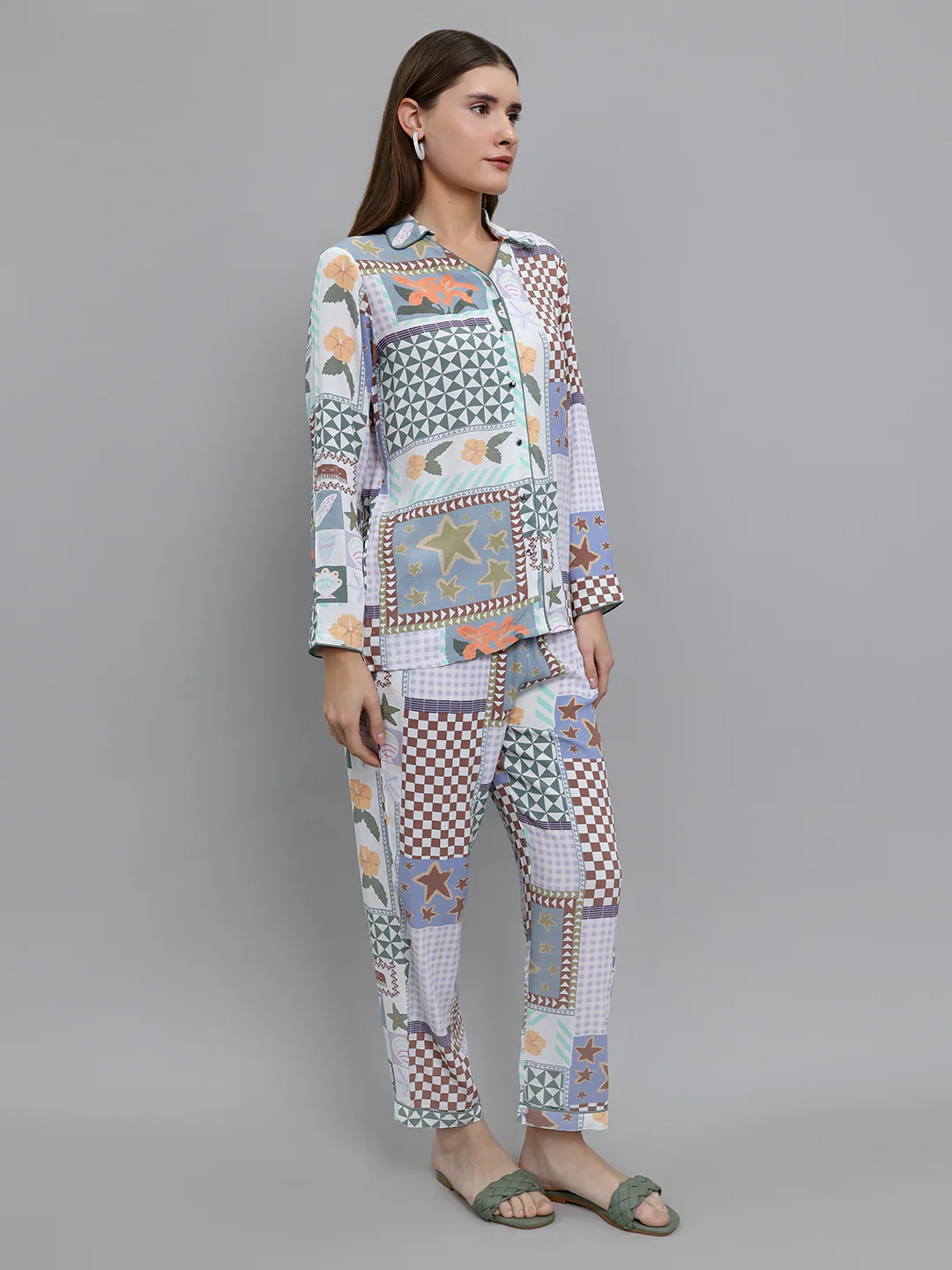 Women Multicolor Printed Collar Full Sleeve Cords Set - Image 3