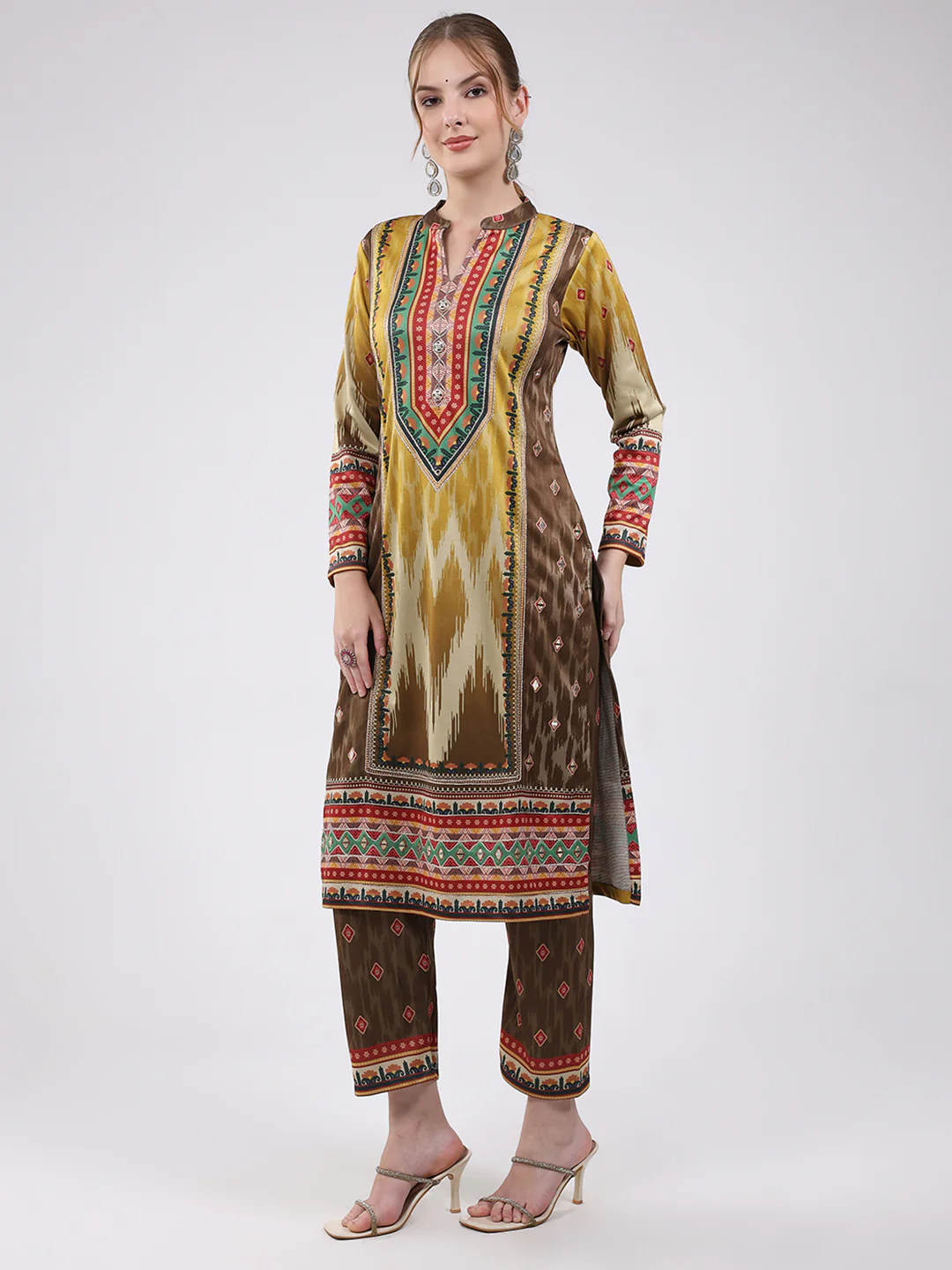 Women Multicolor Printed Round Neck Full Sleeve Kurti Set for Winter - Image 5