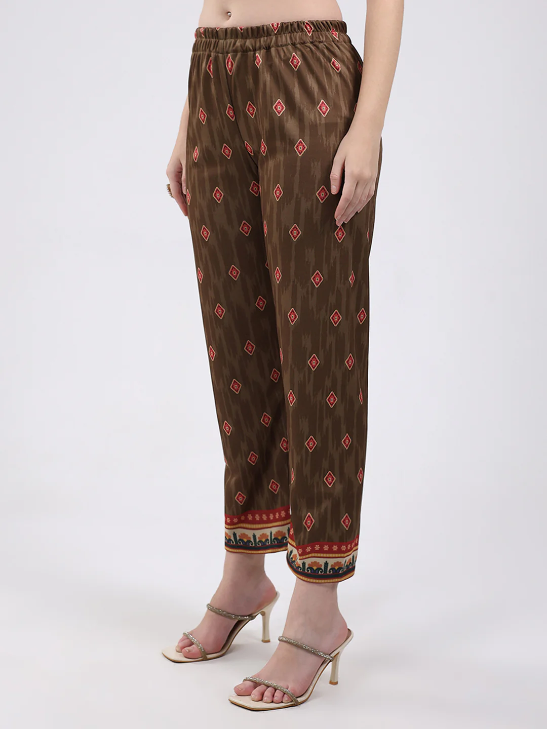 Women Multicolor Printed Round Neck Full Sleeve Kurti Set for Winter - Image 8