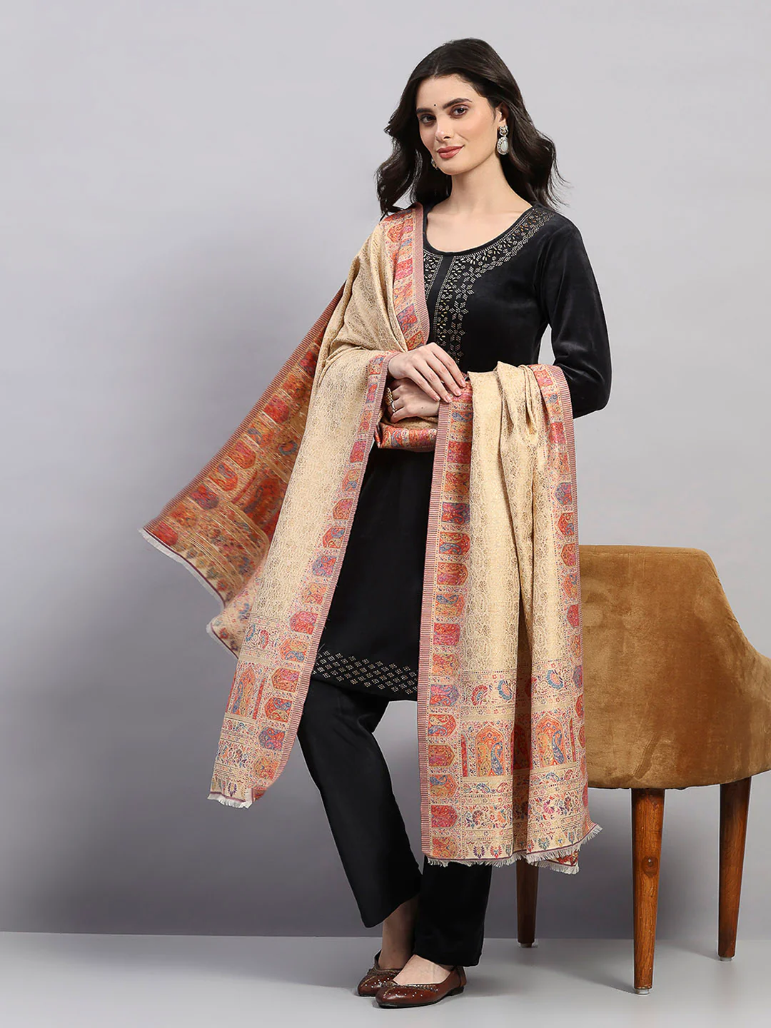 Women Multicolor Printed Wool Blend Shawl - Image 2