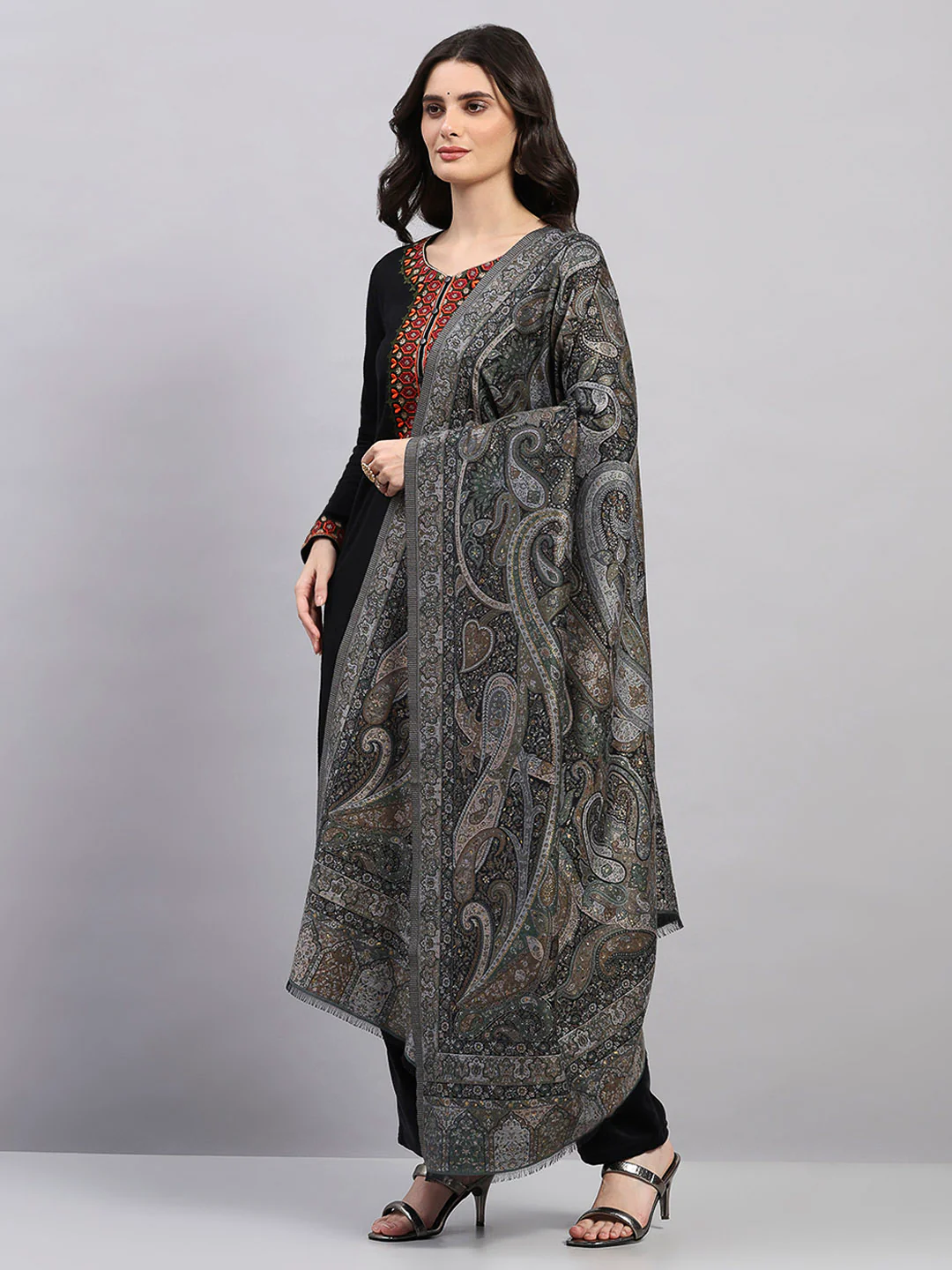 Women Multicolor Printed Wool Blend Shawl - Image 3