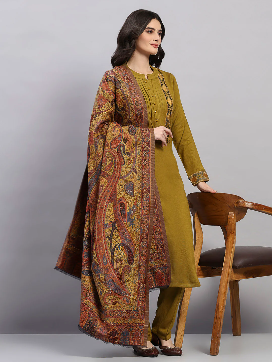 Women Multicolor Printed Wool Blend Shawl - Image 2