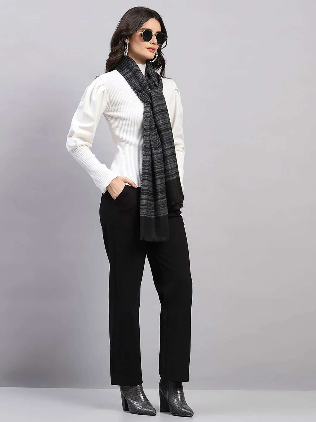 Women Multicolor Printed Wool Blend Stole - Image 2