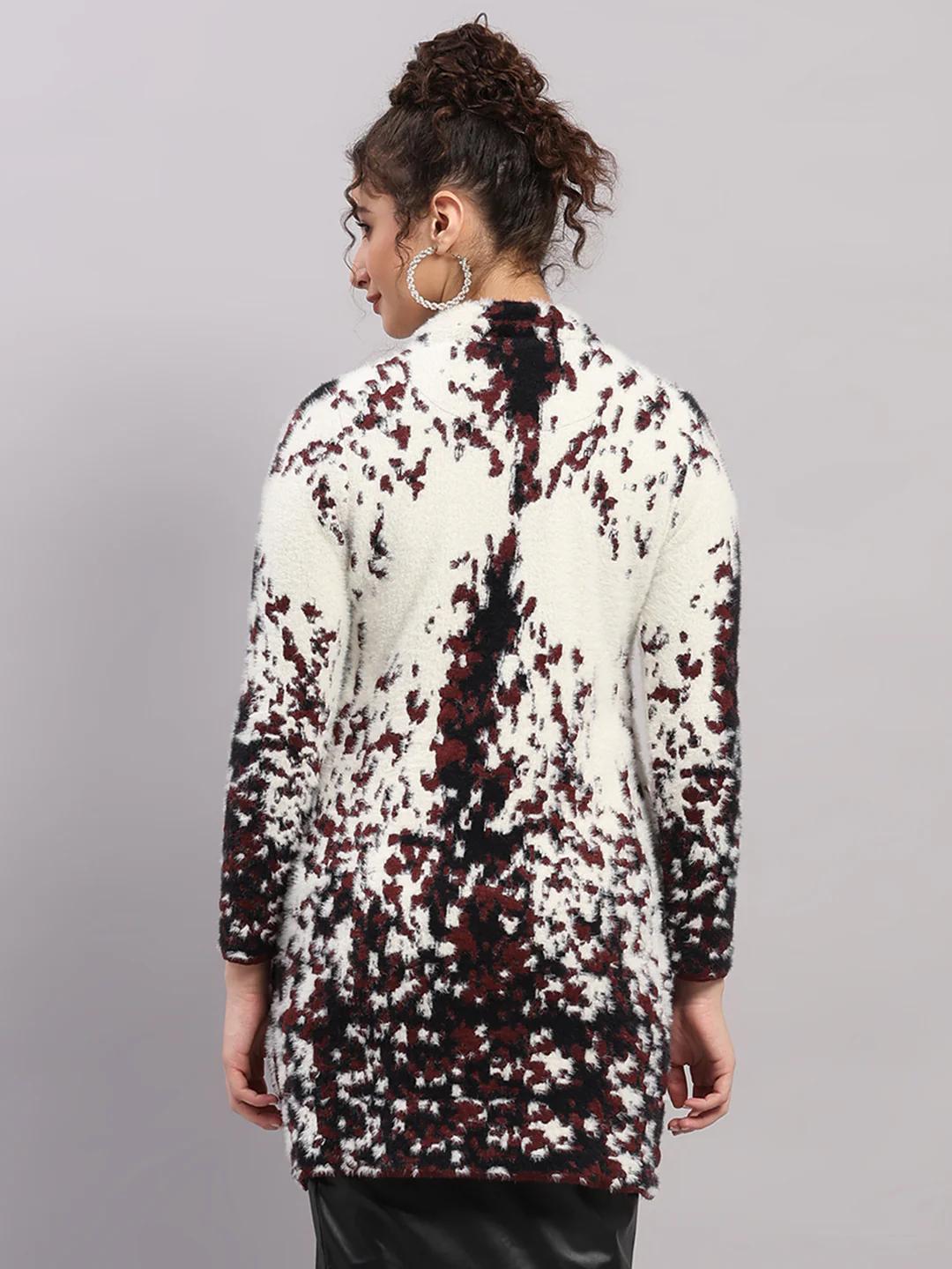 Women Multicolor Self Design Round Neck Full Sleeve Knitted Coat - Image 5
