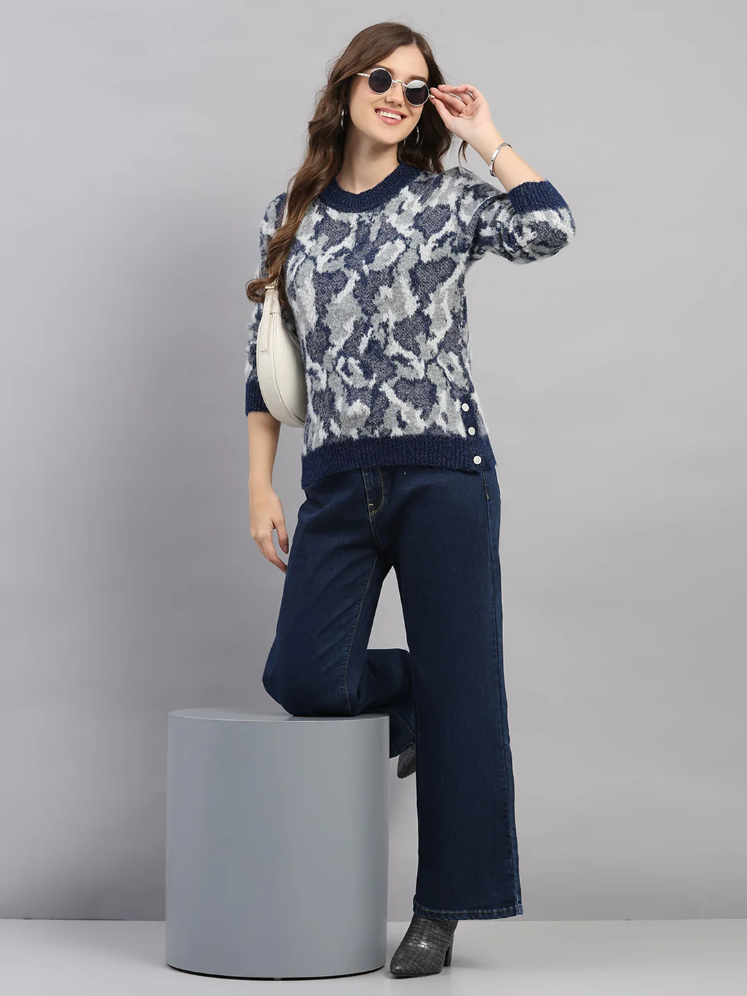 Women Multicolor Self Design Round Neck Full Sleeve Winter Top - Image 2