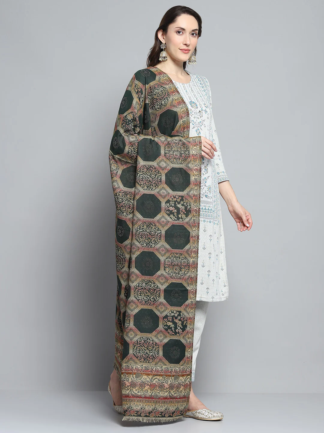 Women Multicolor Self Design Shawl - Image 4