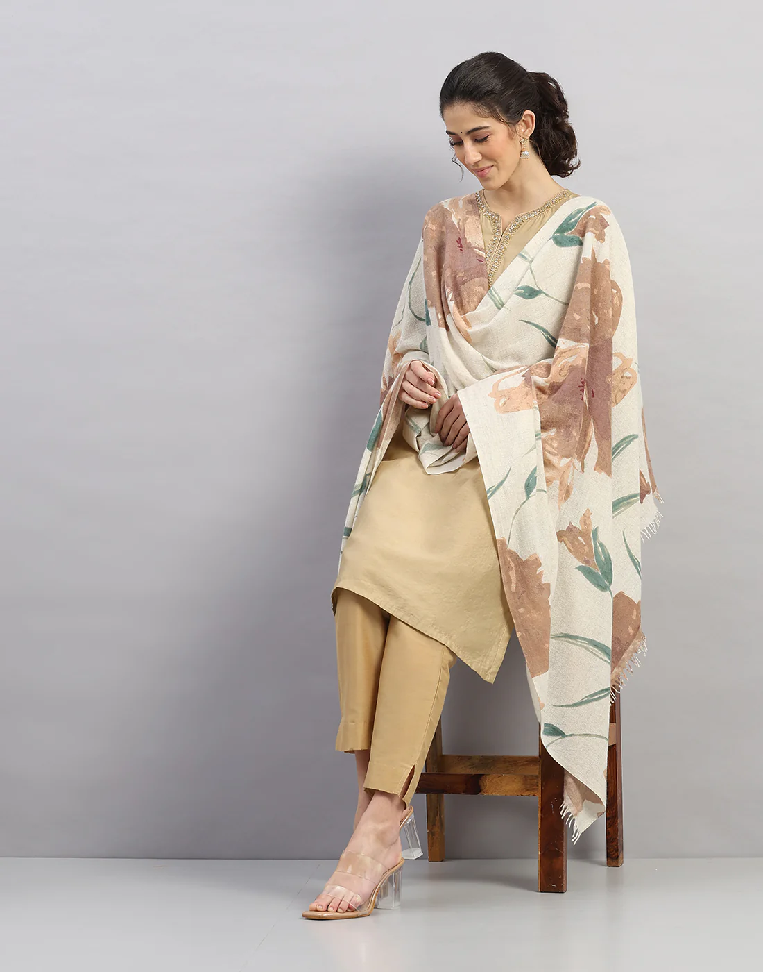 Women Multicolor Self Design   Shawl - Image 5