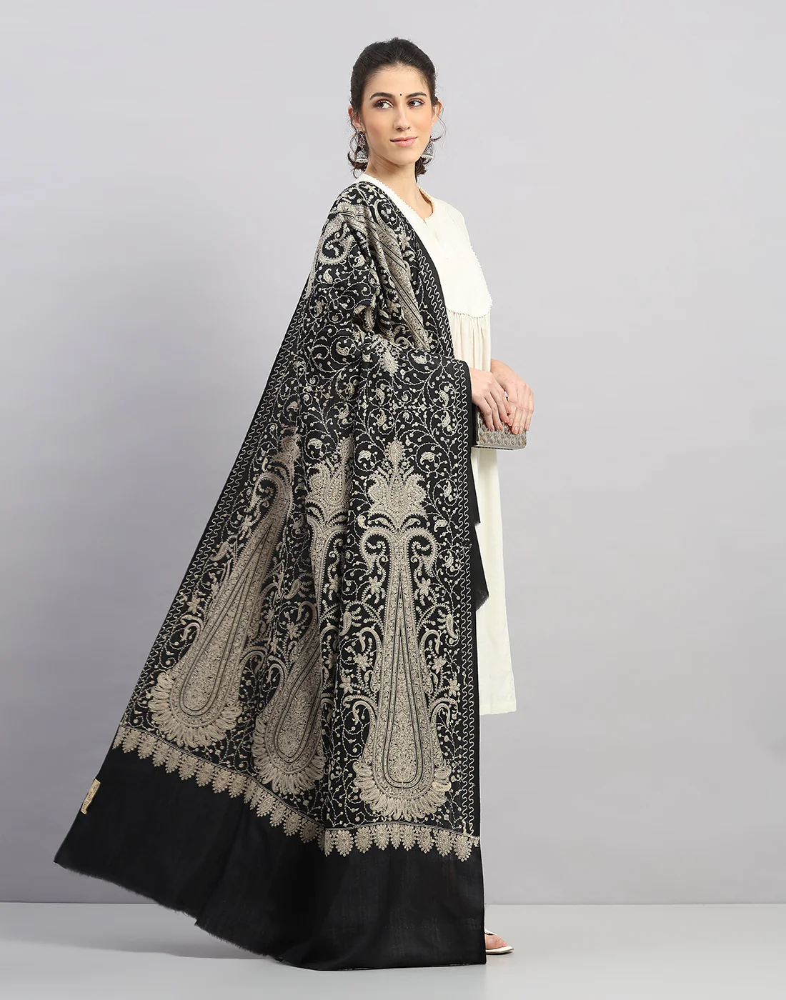 Women Multicolor Self Design   Shawl - Image 5