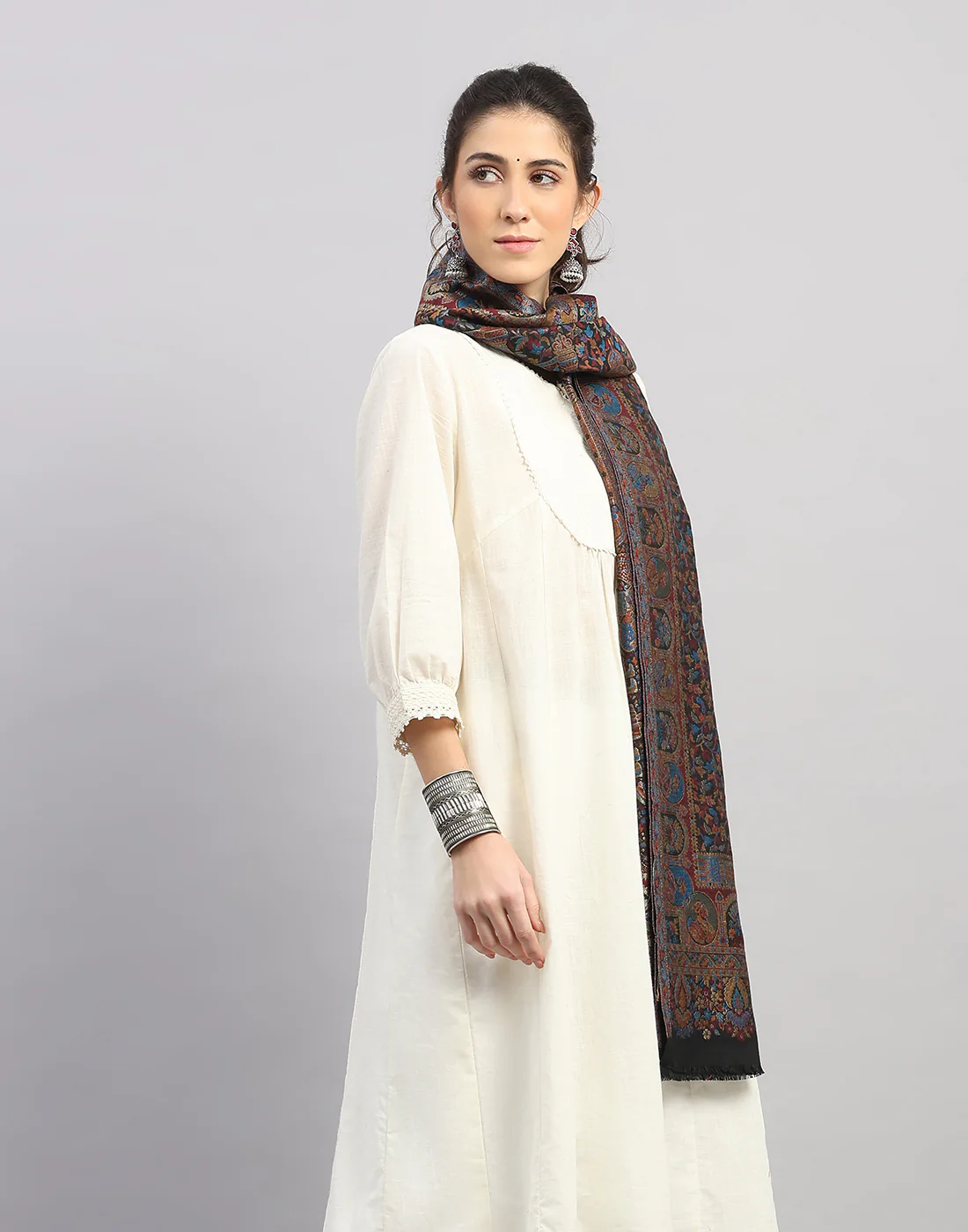 Women Multicolor Self Design   Stole - Image 3